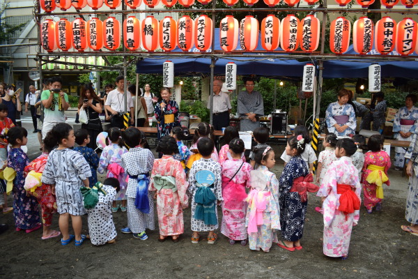 町会長さんたちにご挨拶