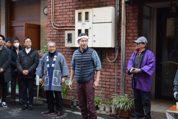 これより閉会式