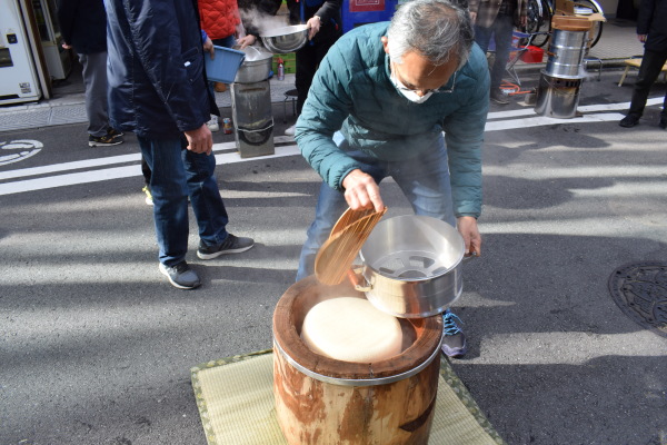 もち米投入