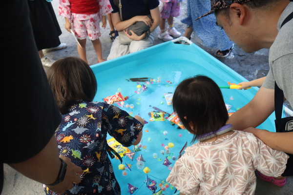 お菓子釣り